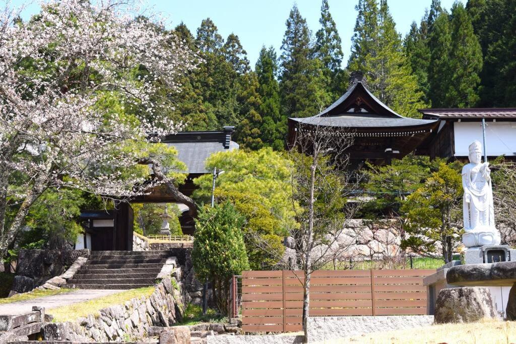 Komorebi/こもれび Takayama  Buitenkant foto